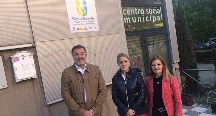 Dolz visita el Centro Concilia, un recurso gratuito a disposición de las madres y padres trabajadores de Cuenca